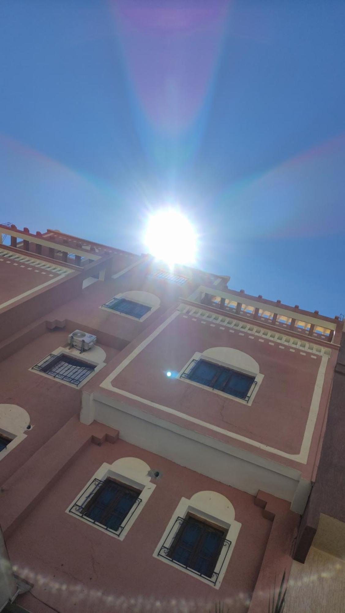 Warzazat Hostel Bagian luar foto